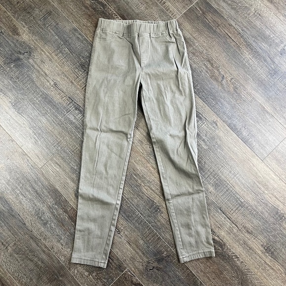 Umgee Olive Green Jeggings Pants ((size Medium)) - Picture 1 of 7